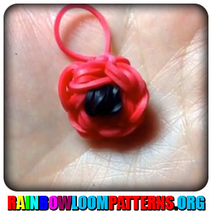 How to Make a Rainbow Loom Poppy Charm